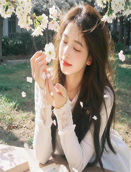 韓國女星潛規則視頻種子_免費_黃_色_在線觀看